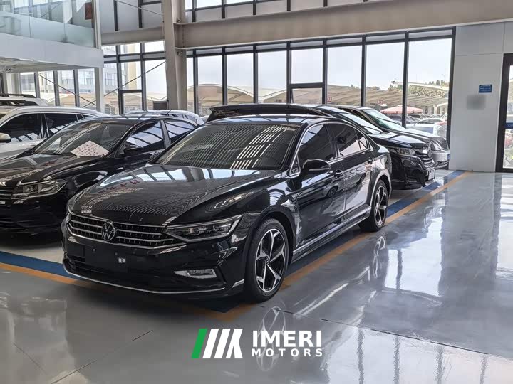 Volkswagen Magotan 2 Million Units Commemorative Edition 330TSI DSG Leading Version
