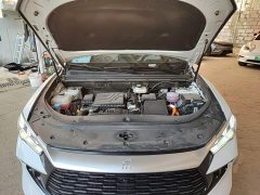 BYD Song Pro New Energy DM-i 71KM Glory Edition Pilot - ფოტო 19