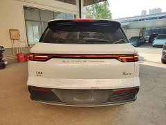 BYD Song Pro New Energy DM-i 71KM Glory Edition Pilot - ფოტო 5
