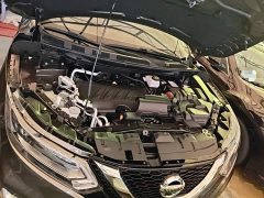 Nissan Qashqai 2.0L CVT Luxury - ფოტო 19