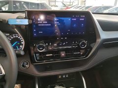 Toyota Highlander 2.5L Intelligent Hybrid AWD Premium 7-Seater - ფოტო 12