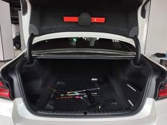 BMW 5 Series 530Li Premier M Sport Package - ფოტო 18