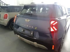BMW Electric MINI ACEMAN SE Artist Edition - ფოტო 5