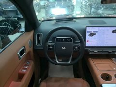 Li Auto L8 2025 Max Intelligent Refresh Edition - ფოტო 10