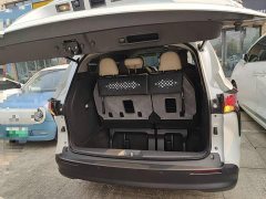 Toyota Sienna 2.5L Hybrid Comfort Edition - ფოტო 18