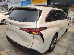 Toyota Sienna 2.5L Hybrid Comfort Edition - ფოტო 6
