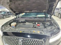 Lincoln Explorer 2.0T AWD Elite - ფოტო 15