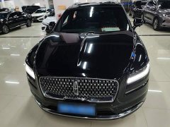 Lincoln Explorer 2.0T AWD Elite - ფოტო 2