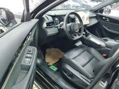 Lynk & Co Geely Lynk & Co 03 1.5T DCT Pro - ფოტო 15