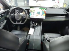 Lynk & Co Geely Lynk & Co 03 1.5T DCT Pro - ფოტო 9