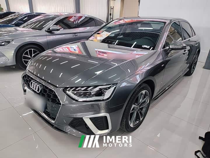 Audi A4L 40 TFSI Fashion Dynamic