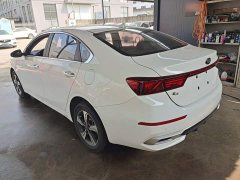 Kia K3 2020 1.5L CVT Sharp Sunroof Edition - ფოტო 4