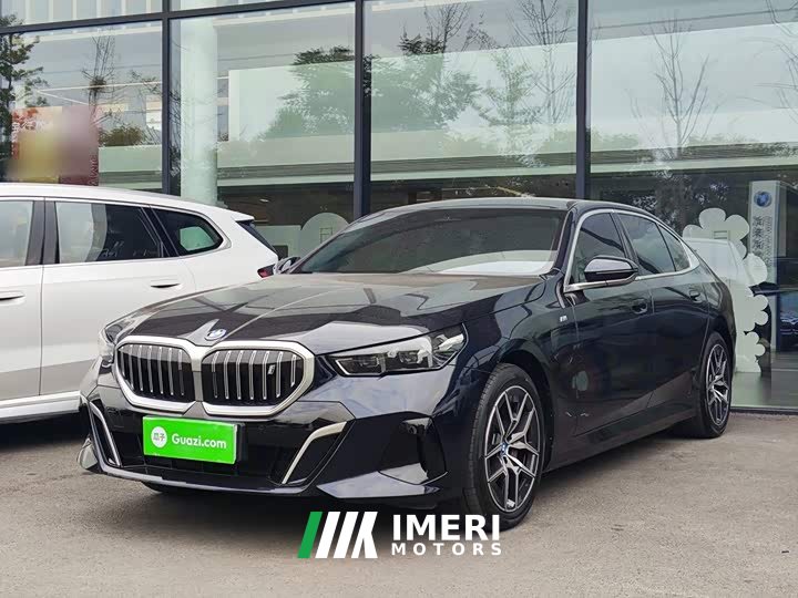 BMW i5 2025 eDrive 35L M Sport Package - ავტომობილი ჩინეთიდან
