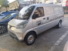 Wuling EV50 2021 Box logistics vehicle Lishen 41.6kWh Liuzhou Motor electronic control - ფოტო 1