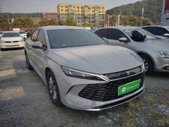 BYD Qin L DM-i 128KM Entry-Level - ფოტო 3