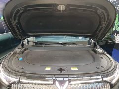 Voyah Lantu Dreamchaser PHEV AWD Luxury Kunpeng Edition - ფოტო 19