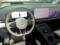 Voyah Lantu Dreamchaser PHEV AWD Luxury Kunpeng Edition - ფოტო 9