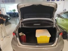 Toyota Corolla 2021 Hybrid 1.8L E-CVT Elite - ფოტო 18