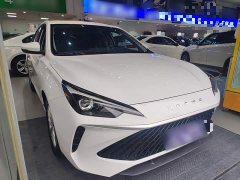 SAIC MG i5 1.5L CVT Luxury - ფოტო 3