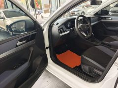 Volkswagen Lavida 1.5L Automatic Deyi Edition - ფოტო 15