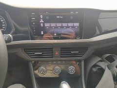 Volkswagen Bora 1.5L Automatic Comfort Smart Connected Edition - ფოტო 9