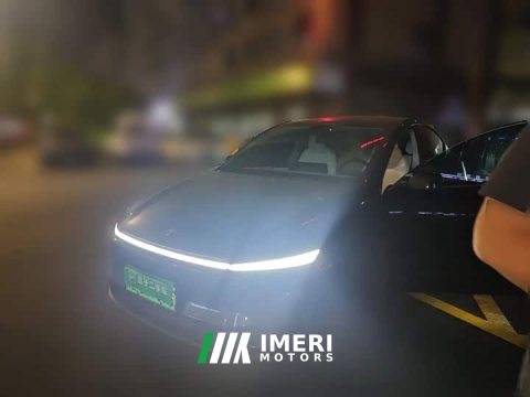 2025 Tesla Model Y Long Range All-Wheel Drive - ავტომობილი ჩინეთიდან