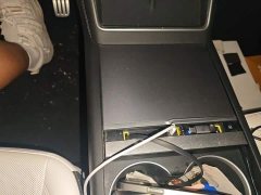 Tesla Model Y Long Range All-Wheel Drive - ფოტო 11
