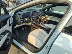 Cadillac IQ Sharp Song 2022 Rear-Wheel Drive Long Range Luxury - ფოტო 14