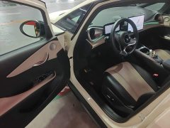 BYD Dolphin Smart Drive 410km Fashion Edition - ფოტო 15