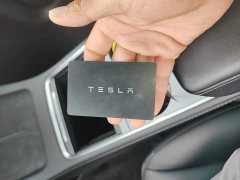 Tesla Model Y Rear-Wheel Drive - ფოტო 8