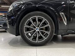BMW X5 Facelift xDrive 30Li M Sport Premium Package - ფოტო 3