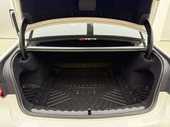 BMW 3 Series 325Li M Sport Package - ფოტო 6