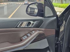 BMW X5 2023 xDrive 40Li M Sport Midnight Edition - ფოტო 9