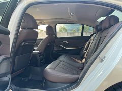 BMW 3 Series 320Li M Sport Package - ფოტო 9