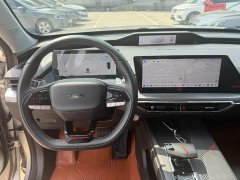 Changan Oushan Z6 Blue Whale 1.5T DCT Smart Comfort Edition - ფოტო 5