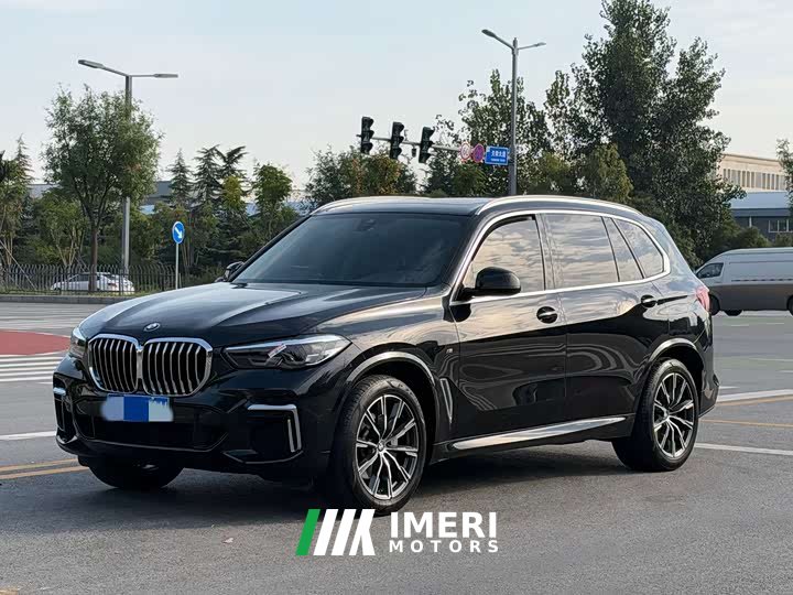 BMW X5 2022 xDrive 30Li M Sport Package - ავტომობილი ჩინეთიდან