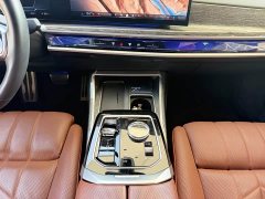 BMW i7 eDrive50L M Sport Luxury Package - ფოტო 12