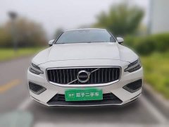 Volvo S60 T4 Intelligent Luxury Edition - ფოტო 2