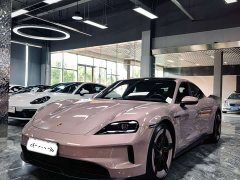 Porsche Taycan - ფოტო 1