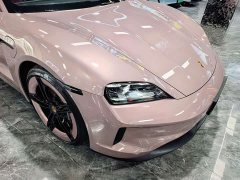 Porsche Taycan - ფოტო 8