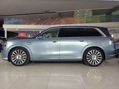 AITO M9 Extended Range Ultra 6-Seater - ფოტო 3