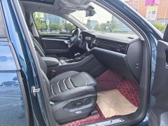 Volkswagen Touareg 2022 3.0TSI Rui Xiang Edition Obsidian Black Sport Package - ფოტო 10