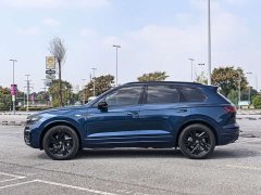 Volkswagen Touareg 2022 3.0TSI Rui Xiang Edition Obsidian Black Sport Package - ფოტო 4