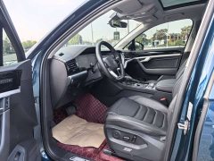 Volkswagen Touareg 2022 3.0TSI Rui Xiang Edition Obsidian Black Sport Package - ფოტო 8