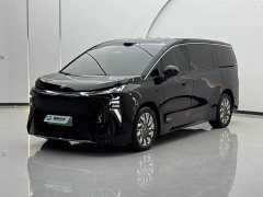 Buick Zhijing Shijia Luxury Edition - ფოტო 1