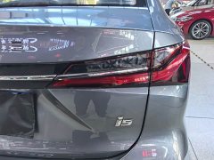 SAIC MG i5 2023 1.5L CVT Luxury - ფოტო 6