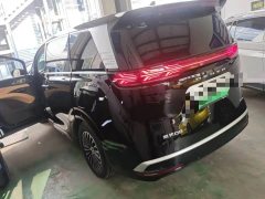 Denza BYD Denza D9 DM-i 980 Four-Wheel Drive Premium - ფოტო 4