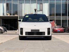 Li Auto i6 Two-wheel drive standard version - ფოტო 2