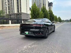 BYD Han DM-i 125KM Luxury - ფოტო 7