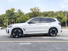 BMW iX3 Leadership Edition - ფოტო 4